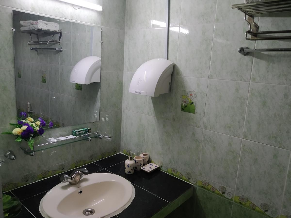 Tiger Garden Int Hotel Khulna Екстериор снимка
